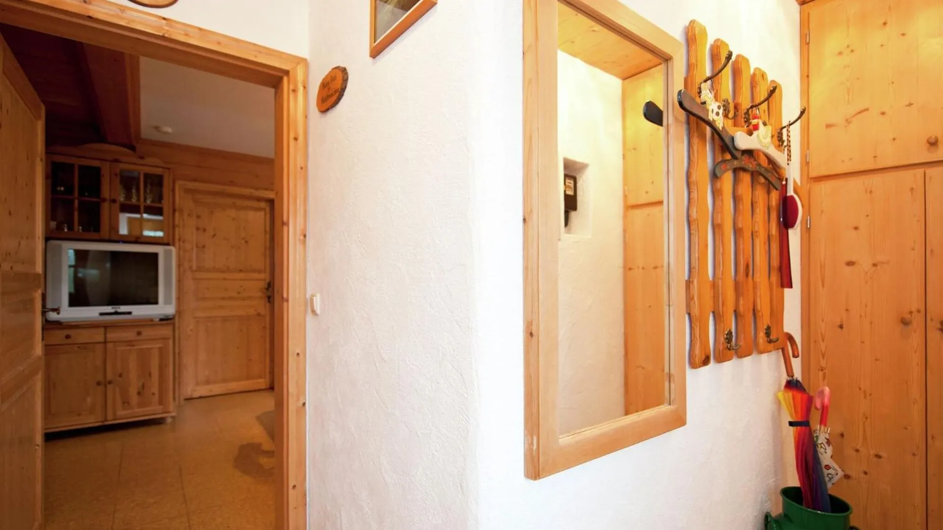 Spacious Apartment Near The Ski Area 슈타인가덴